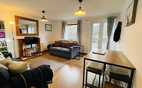 Stylish Garden Flat Near Loch Ness