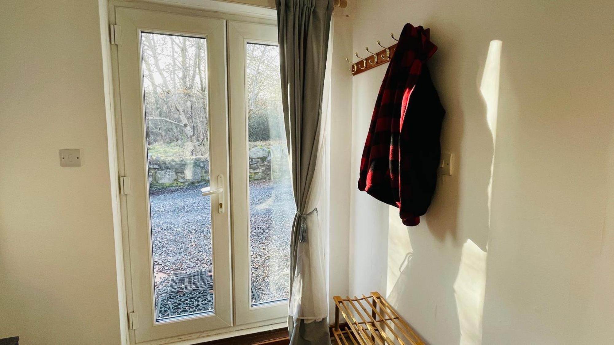 Stylish Garden Flat Near Loch Ness Apartment Drumnadrochit Exterior photo