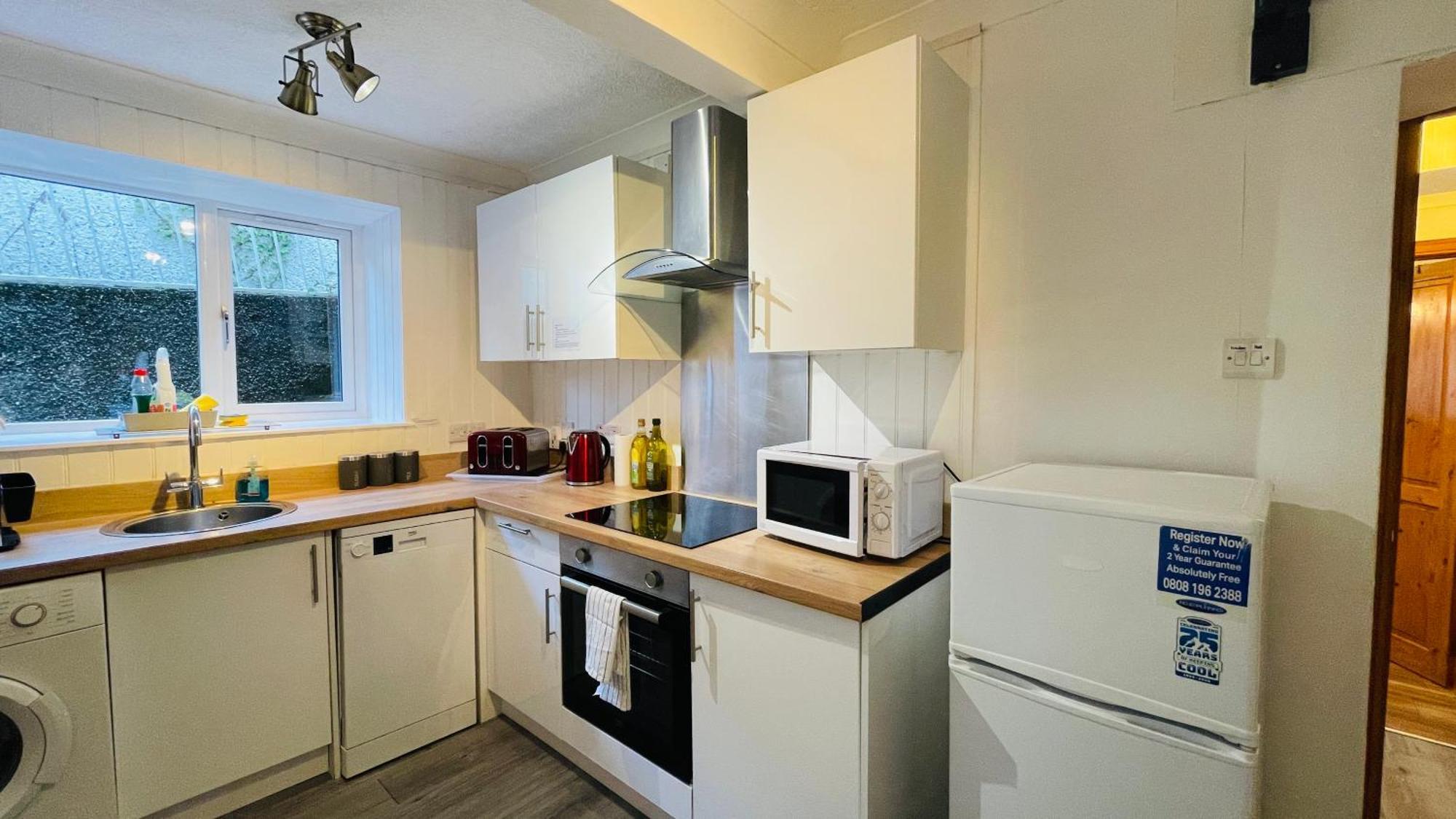 Stylish Garden Flat Near Loch Ness Apartment Drumnadrochit Exterior photo