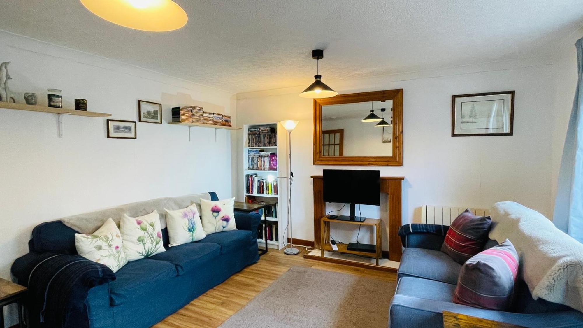 Stylish Garden Flat Near Loch Ness Apartment Drumnadrochit Exterior photo